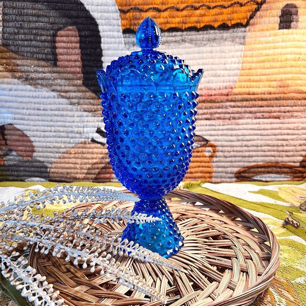 Vintage Fenton Colonial Blue Hobnail Apothecary Jar With Lid 1964